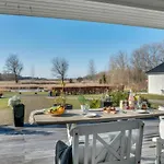 1 Bedroom Stunning In Sejero Apartamento