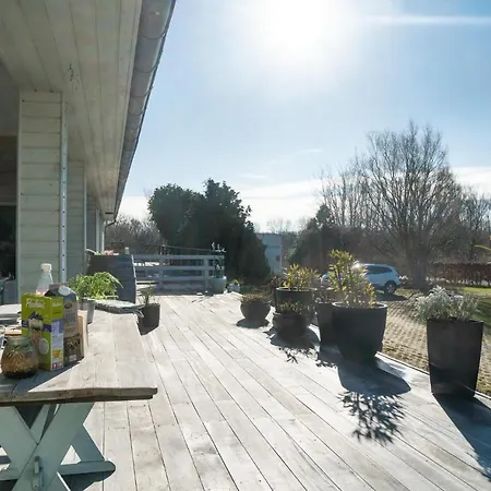 1 Bedroom Beautiful In Sejero